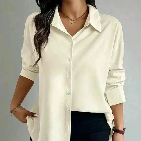 Apricot Casual Women's Plus Size Solid Color Everyday Pleated Long Sleeve Shirt - Picture 3 of 4